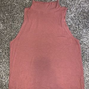 American Eagle Coral Sleeveless Crop Top